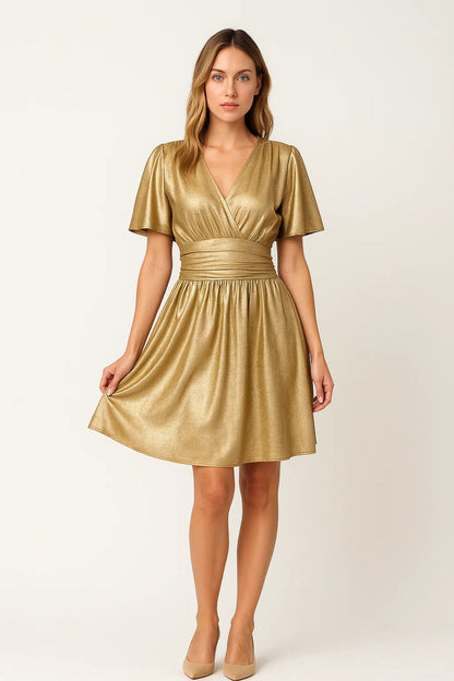 Robe dorée femme | Robe courte à effet métallisé | Brillante et fluide