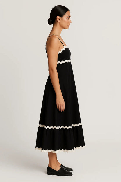 Robe longue à bretelles fines | Robe contrastée à bord ondulé | Légère et respirante