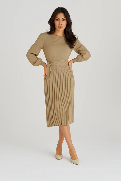 Robe mi-longue plissée en maille | Robe à manches longues et ceinture nouée | Légère et respirante