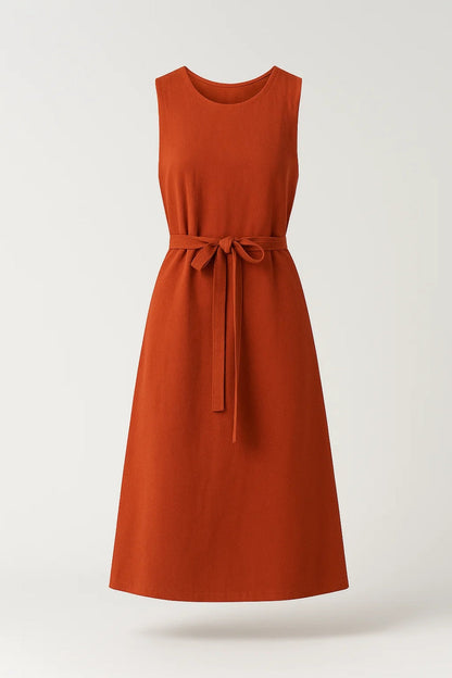 Robe midi sans manches ceinturée | Robe épurée à encolure ronde | Légère et respirante