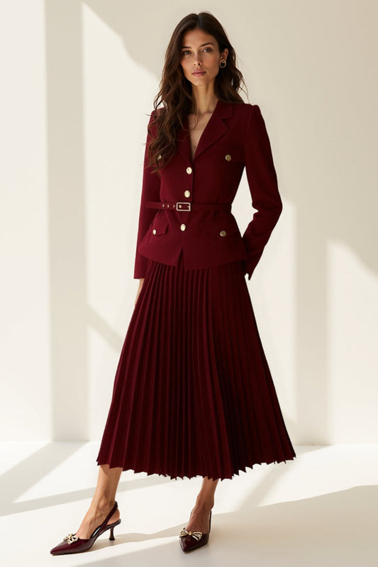 Tailleur Élégant | Blazer Ceinturé & Jupe Plissée | Bordeaux Raffiné