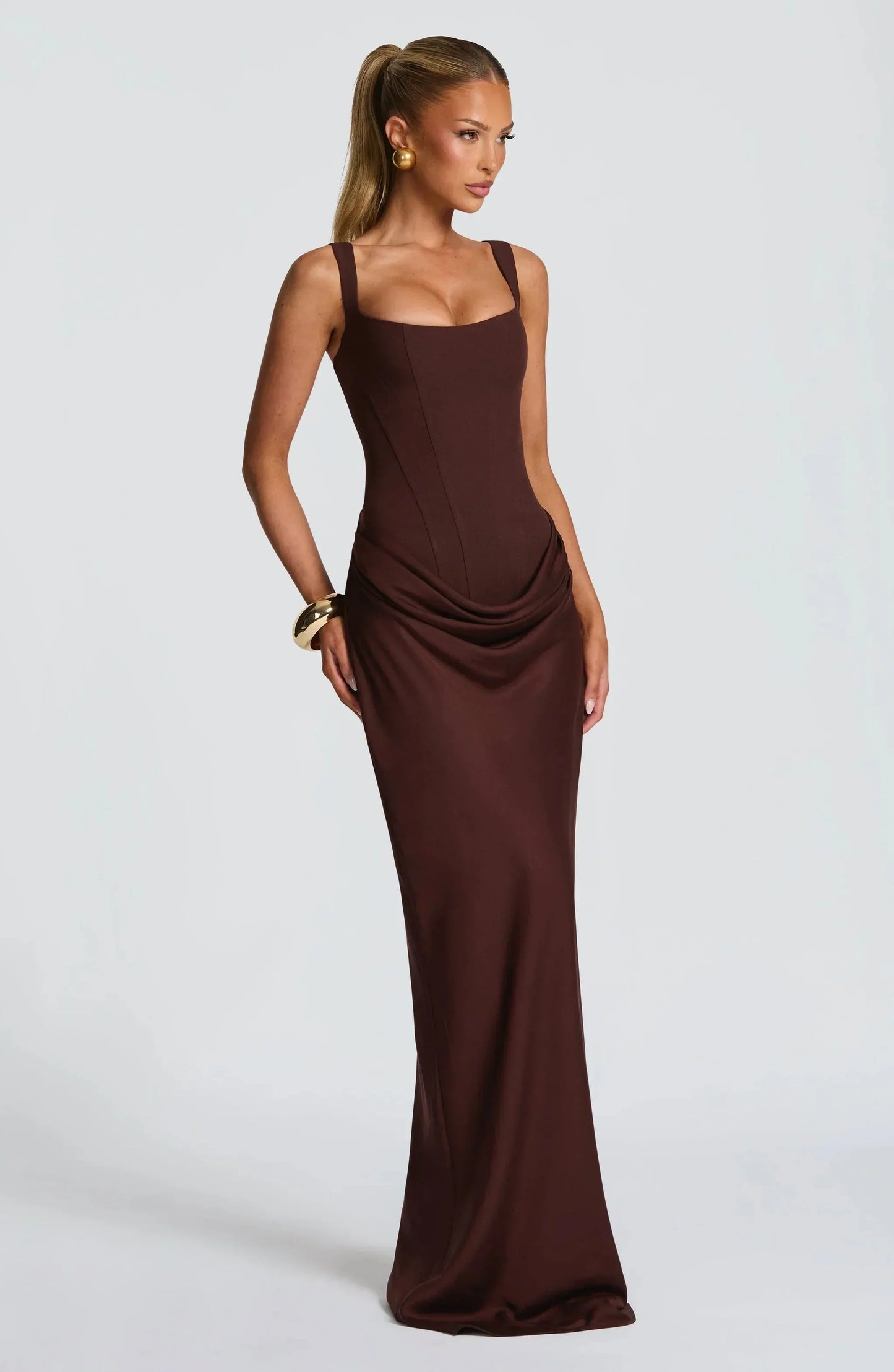 Valentina - Robe Invitée Mariage Femme à Bretelles Larges avec Coupe Corset et Drapé Latéral