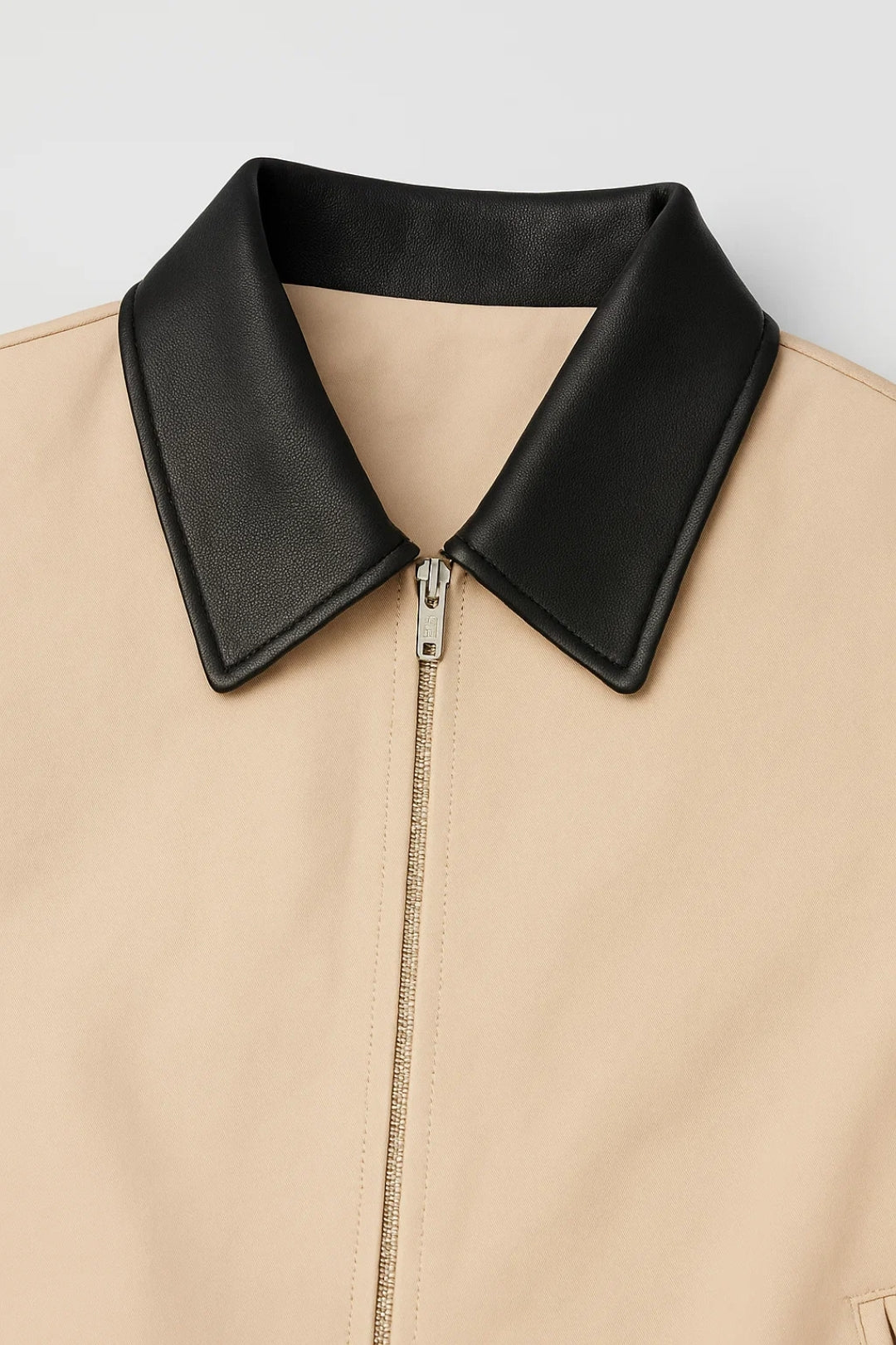 Veste Courte Femme | Minimalisme Élégant | Zip et Col Contrasté