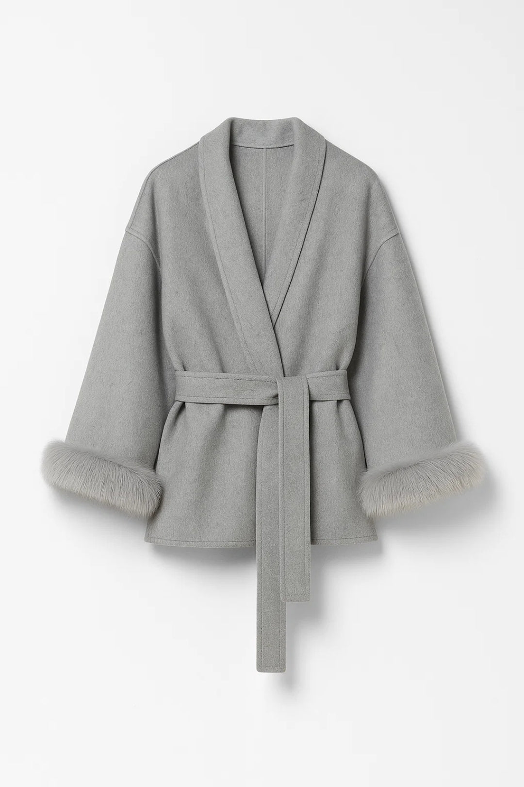 Veste élégante avec ceinture et poignets en fausse fourrure | Disponible en gris et ivoire