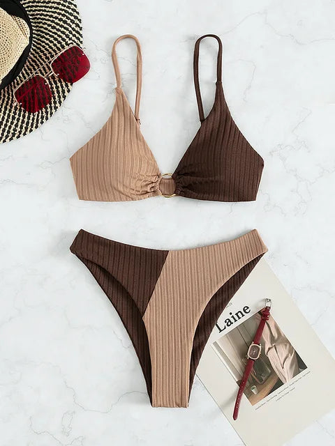 Élise - Bikini Femme Maillot de Bain Tendance Color Block avec Anneau Frontal et Bas Échancré