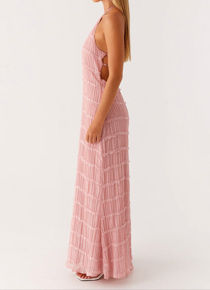 Élise - Robe Maxi Chic Invitée Mariage Femme avec Col Halter et Texture Géométrique en Relief