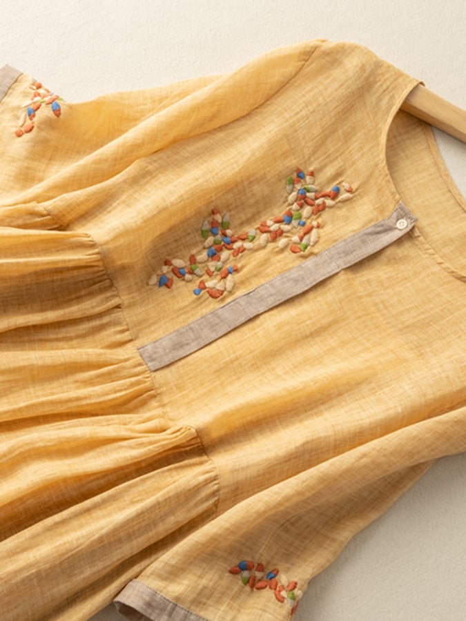 Émilie - Robe Midi Bohème Femme en Lin avec Broderies Florales et Manches Évasées Romantique