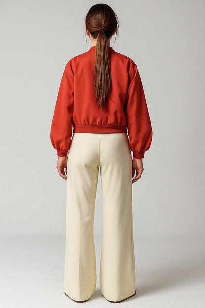 Manteau Court Zippé Style Bomber | Décontracté et Fonctionnel | Noir et Rouge Brique