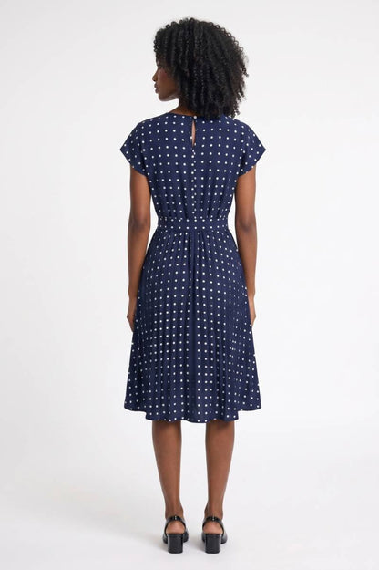 Robe midi Femme - Pois Rétro Manches Courtes Ceinturée | Chic — Marine à pois